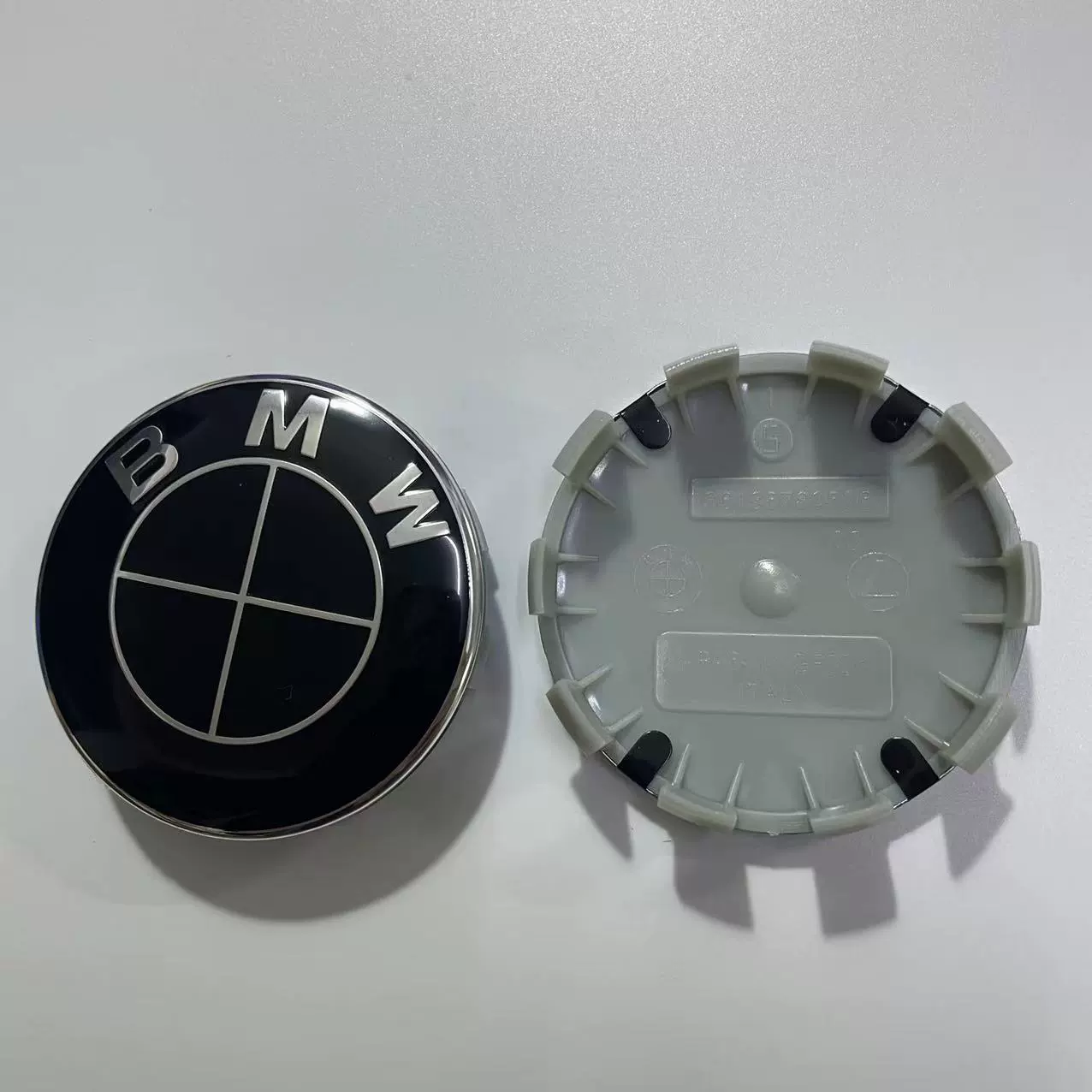 4x 68mm Nabendeckel für BMW Schwarz